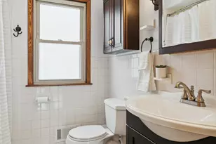 1922 Malvern St, Lauderdale, MN 55113 - Photo 11