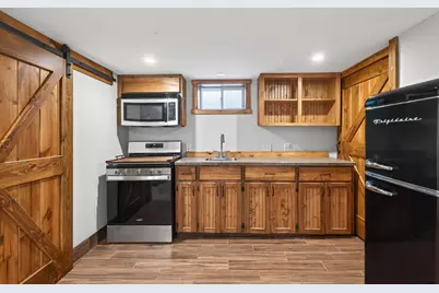 9834 Emerson Avenue S, Bloomington, MN 55431 - Photo 17