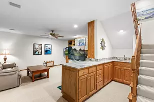 1110 Hollybrook Dr, Wayzata, MN 55391 - Photo 31