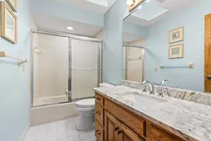 1110 Hollybrook Dr, Wayzata, MN 55391 - Photo 29