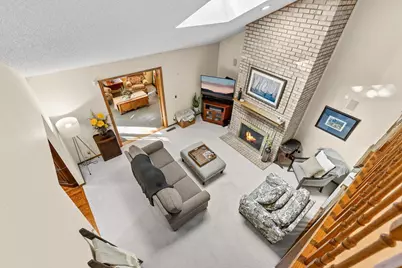 1110 Hollybrook Drive, Wayzata, MN 55391 - Photo 13