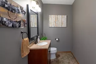 136 1st Ave, Alden, MN 56009 - Photo 15