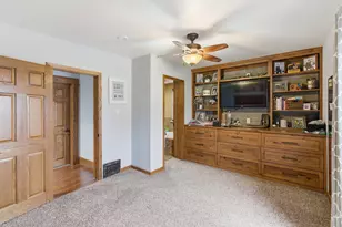 136 1st Ave, Alden, MN 56009 - Photo 21