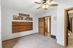136 1st Ave, Alden, MN 56009 - Photo 17