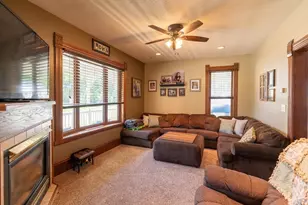136 1st Ave, Alden, MN 56009 - Photo 9