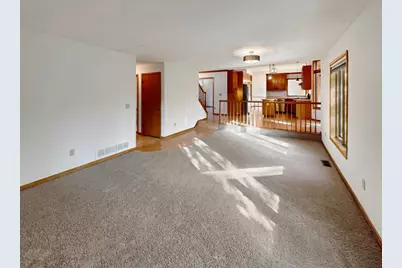 14835 39th Avenue N, Plymouth, MN 55446 - Photo 3