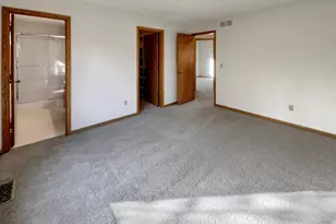 14835 39th Ave N, Plymouth, MN 55446 - Photo 5