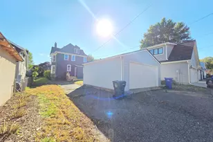 1323 Lincoln Ave, Saint Paul, MN 55105 - Photo 39