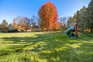 4270 McDonald Dr N, Stillwater, MN 55082 - Photo 41