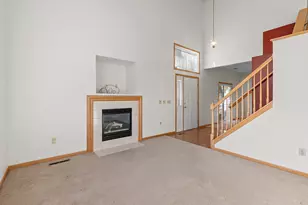 700 Kingfisher Ln, Woodbury, MN 55125 - Photo 17