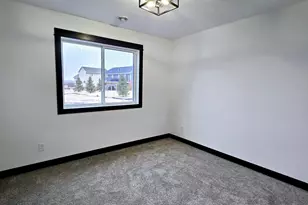 1427 Cullen St, Saint Peter, MN 56082 - Photo 13