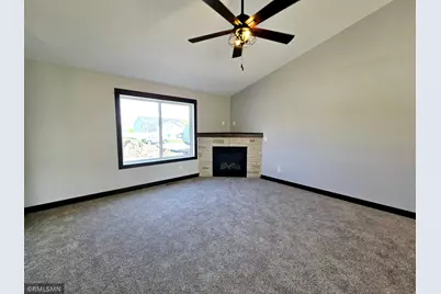 1427 Cullen Street, Saint Peter, MN 56082 - Photo 9