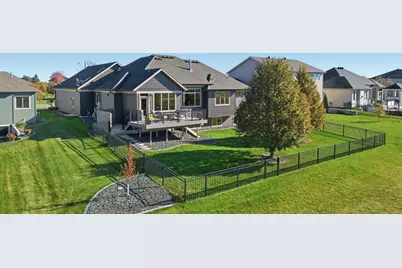 2141 38th Street S, Moorhead, MN 56560 - Photo 5