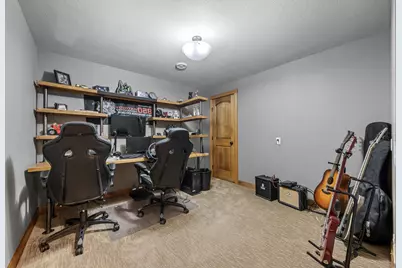 2141 38th Street S, Moorhead, MN 56560 - Photo 45