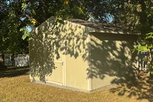 1228 Kenneth St, Detroit Lakes, MN 56501 - Photo 7