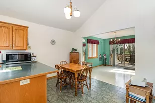 38280 Great Oaks Ct, North Branch, MN 55056 - Photo 7