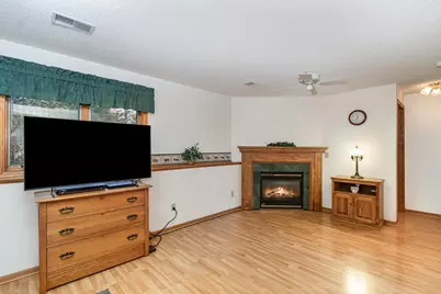 38280 Great Oaks Court, North Branch, MN 55056 - Photo 17