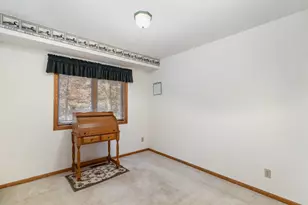 38280 Great Oaks Ct, North Branch, MN 55056 - Photo 13