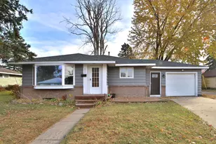 212 8th St NE, Staples, MN 56479 - Photo 1