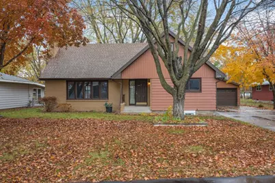 2318 10th Avenue S, Saint Cloud, MN 56301 - Photo 1