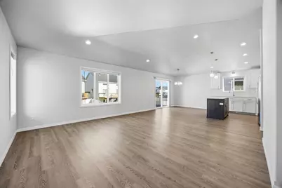 3767 Chinook Drive S, Fargo, ND 58104 - Photo 5