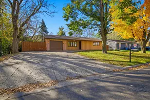 673 Glendale St, Owatonna, MN 55060 - Photo 1