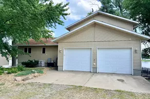6 Edgewater Rd, Slayton, MN 56172 - Photo 9
