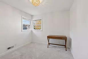 7429 Clinton Ave, Richfield, MN 55423 - Photo 17