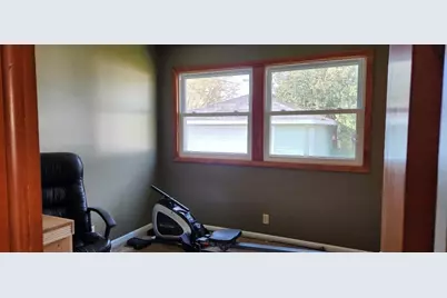 2709 Diane Lane, Hibbing, MN 55746 - Photo 7