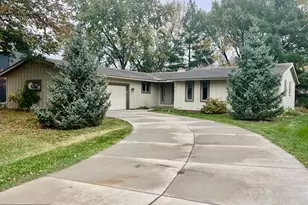 913 Westlyn Ct, Farmington, MN 55024 - Photo 1