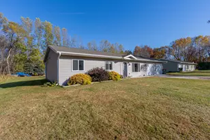 1024 Thomas Dr NE, Alexandria, MN 56308 - Photo 1