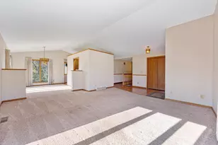 840 SW Riverwood Pl, Owatonna, MN 55060 - Photo 7