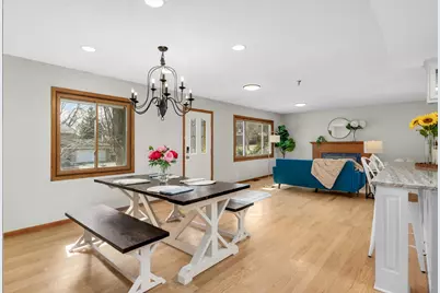 5124 Heritage Hills Drive, Bloomington, MN 55437 - Photo 7