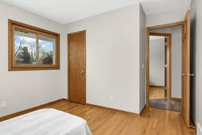 5124 Heritage Hills Drive, Bloomington, MN 55437 - Photo 19