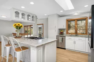 5124 Heritage Hills Dr, Bloomington, MN 55437 - Photo 1