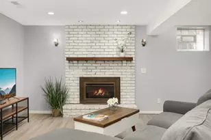 5124 Heritage Hills Dr, Bloomington, MN 55437 - Photo 25