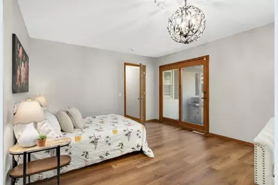 5124 Heritage Hills Drive, Bloomington, MN 55437 - Photo 13