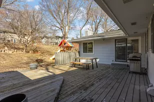 5124 Heritage Hills Dr, Bloomington, MN 55437 - Photo 31