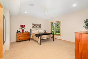 9031 Highview Ln, Woodbury, MN 55125 - Photo 35