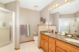 9031 Highview Ln, Woodbury, MN 55125 - Photo 29