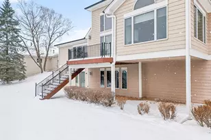 9031 Highview Ln, Woodbury, MN 55125 - Photo 47