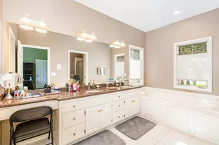 9031 Highview Ln, Woodbury, MN 55125 - Photo 21