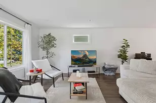 2084 Reaney Ave E, Saint Paul, MN 55119 - Photo 5