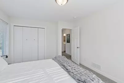 2084 Reaney Avenue E, Saint Paul, MN 55119 - Photo 13