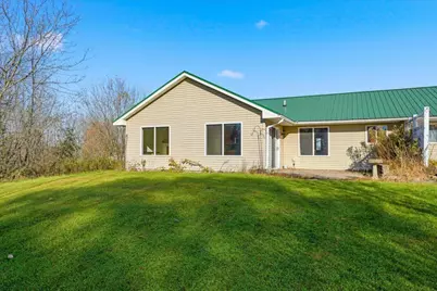 W1131 Whitetail Run, Spring Valley, WI 54767 - Photo 15