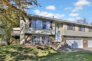 7665 Afton Ct, Woodbury, MN 55125 - Photo 9