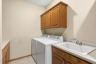 1330 N 10th St, Lake City, MN 55041 - Photo 29