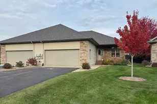 1330 N 10th St, Lake City, MN 55041 - Photo 1