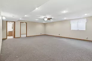 1330 N 10th St, Lake City, MN 55041 - Photo 31