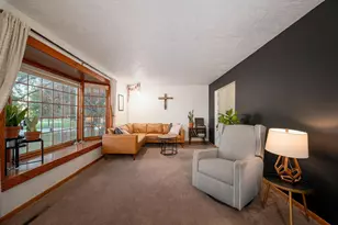 1835 Jamison Dr, Windom, MN 56101 - Photo 7